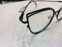 Carregar imagem no visualizador da galeria, Oculos de grau gatinho preto metal exclusivo Sapatinho Botinha