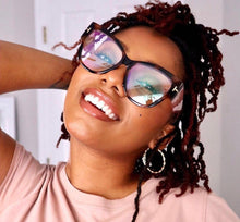 Carregar imagem no visualizador da galeria, Óculos de grau Marrom Oncinha Grande Haste bem Grossa