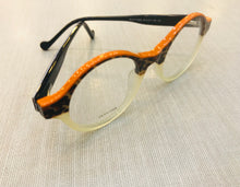 Carregar imagem no visualizador da galeria, Armacao Redonda Tartaruga com Detalhe Laranja em Acetato