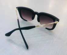 Carregar imagem no visualizador da galeria, Oculos de sol Preto Vazado Quadrado Grande Degrade