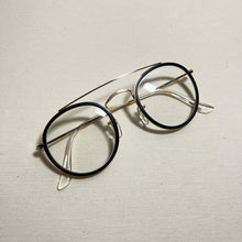 Carregar imagem no visualizador da galeria, Oculos Masculino Geometrico Preto e Dourado Jamie Fox
