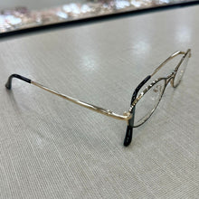 Carregar imagem no visualizador da galeria, Oculos Ana Castela Preto Pequeno Oval Metal