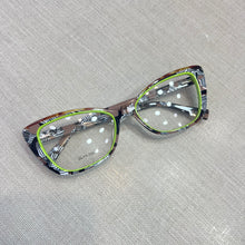 Carregar imagem no visualizador da galeria, Oculos Verde e Nude Quadrado em Acetato Todo Estilizado Safari