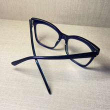 Carregar imagem no visualizador da galeria, Armação Azul Translúcida Quadrada Grande Acetato