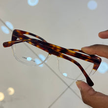 Carregar imagem no visualizador da galeria, Oculos de grau Renata Vasconcelos Gatinho Grande Resistente