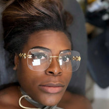 Carregar imagem no visualizador da galeria, Oculos Balgriff Parafusado Bem Grande Haste Corrente Dourada