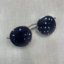 Carregar imagem no visualizador da galeria, Oculos Clipon Redondo Silver Mulher Magnética