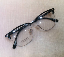 Carregar imagem no visualizador da galeria, Oculos de Grau Mano Brown Masculino Clubmaster