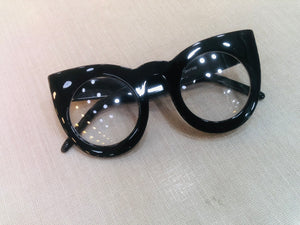Óculos para grau Preto Olho de Gato Grande Haste Grossa