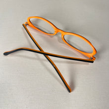 Carregar imagem no visualizador da galeria, Armação Para Leitura Pequena Preta e Laranja Oval