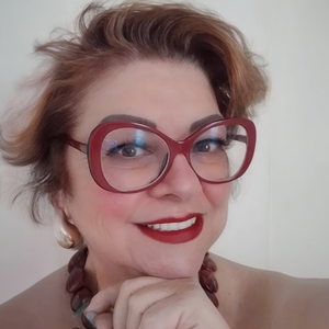 Oculos Redondo Vermelho Bordo Grande Chiquetoso