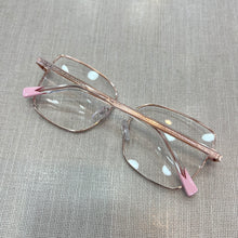 Carregar imagem no visualizador da galeria, Oculos de grau feminino dourado quadrado grande metal