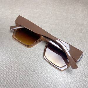 Oculos de sol gatinho transparente quadrado Champanhe
