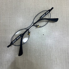 Carregar imagem no visualizador da galeria, Oculos Ana Castela Preto Pequeno Oval Metal