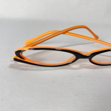 Carregar imagem no visualizador da galeria, Armação Para Leitura Pequena Preta e Laranja Oval