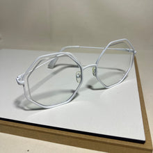 Carregar imagem no visualizador da galeria, Oculos Octagonal Branco Presença Sofisticada Grande