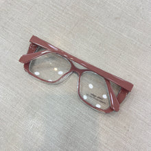 Carregar imagem no visualizador da galeria, Armacao Rose Quadrada Grande Delicada clom Strass