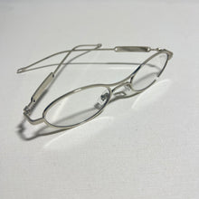 Carregar imagem no visualizador da galeria, Oculos Virginia Prata Metal Oval Pequeno