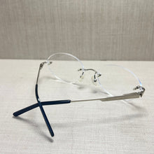 Carregar imagem no visualizador da galeria, Oculos Virgínia Balgriff Lente Flutuante Haste Prata
