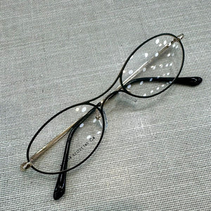 Oculos Ana Castela Preto Pequeno Oval Metal