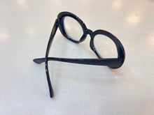 Carregar imagem no visualizador da galeria, Oculos de grau Redondo Preto Grande Ovalado Classudo