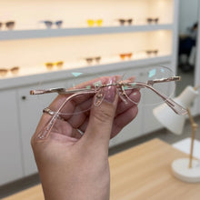Carregar imagem no visualizador da galeria, Oculos Virginia Balgriff Lente Flutuante Oval