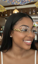 Carregar imagem no visualizador da galeria, Armação Virginia Lente Flutuante Haste Dourada Grande Quadrada