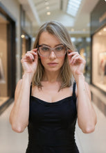 Carregar imagem no visualizador da galeria, Oculos Nude Feminino Quadrado Acetato Haste Metal Modelo Lisboa