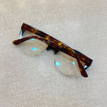 Carregar imagem no visualizador da galeria, Oculos de grau Renata Vasconcelos Gatinho Grande Resistente