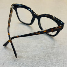 Carregar imagem no visualizador da galeria, Oculos Masculino Quadrado Haste Marrom Modelo Gray