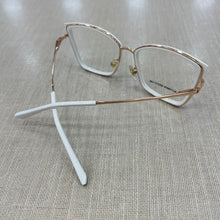 Carregar imagem no visualizador da galeria, Armação Gatinho Branco e Dourado Metal Mod. Laguna