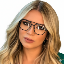 Carregar imagem no visualizador da galeria, Oculos Marilia Mendonça Clip-on Preto Aviador