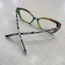 Carregar imagem no visualizador da galeria, Oculos Verde e Nude Quadrado em Acetato Todo Estilizado Safari