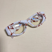 Carregar imagem no visualizador da galeria, Oculos Branco Marmore Mulher Magnética