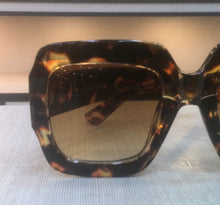 Carregar imagem no visualizador da galeria, Oculos de Sol Tartaruga Quadrado Grande Leopardo