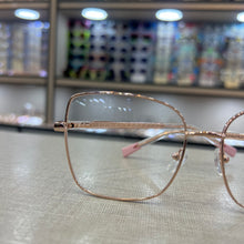 Carregar imagem no visualizador da galeria, Oculos de grau feminino dourado quadrado grande metal