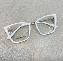 Carregar imagem no visualizador da galeria, Armação de grau Gatinha Branco Metal Chiquetoso