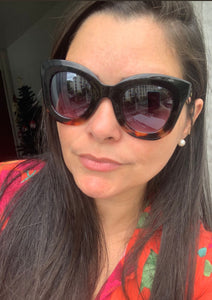 Oculos de Sol Modelo Marta  Haste Grossa Metade Onça
