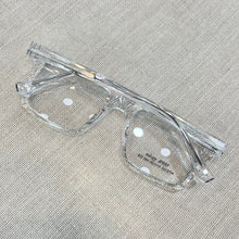 Carregar imagem no visualizador da galeria, Oculos Masculino Quadrado Transparente Haste Grossa