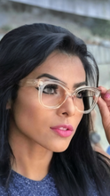 Carregar imagem no visualizador da galeria, Oculos Anitta Transparente Arredondado Grosso Para Grau