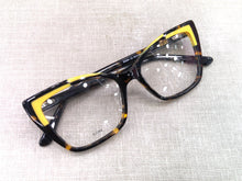Carregar imagem no visualizador da galeria, Óculos Feminino Oncinha Detalhe Amarelo mod Zohoo Feline
