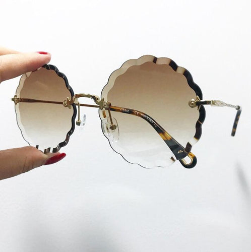 Oculos redondo grande marrom Rosie Petite muito glamour