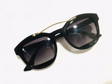 Carregar imagem no visualizador da galeria, Oculos de Sol Feminino Quadrado Preto Glamuroso