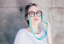 Carregar imagem no visualizador da galeria, Corrente salva oculos verde Tiffany CSOCORTY1