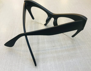Óculos Preto Fosco Vazado Haste Grossa Moderno