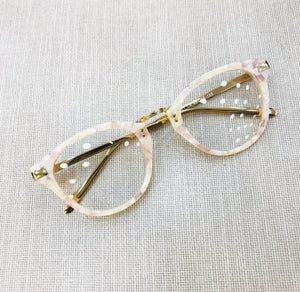 Oculos de grau feminino redondo rosa Madreperola - OFGREDMA1