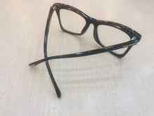 Carregar imagem no visualizador da galeria, Oculos feminino Preto Tamanho Medio Quadrado para Grau