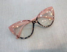 Carregar imagem no visualizador da galeria, Óculos Armação De Grau Gatinha Rosa Claro Glamour