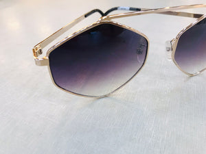 Oculos de sol Preto e dourado Geometrico Metal moderno top
