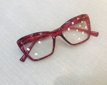 Carregar imagem no visualizador da galeria, Óculos de Grau 3D Vermelho Cristal Grande Gatinha